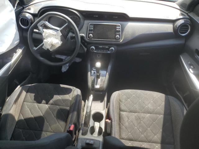  NISSAN KICKS 2018 Серый
