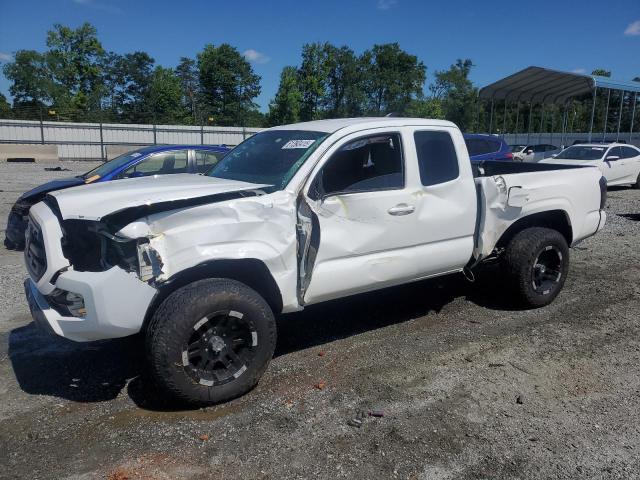  TOYOTA TACOMA 2017 Белы