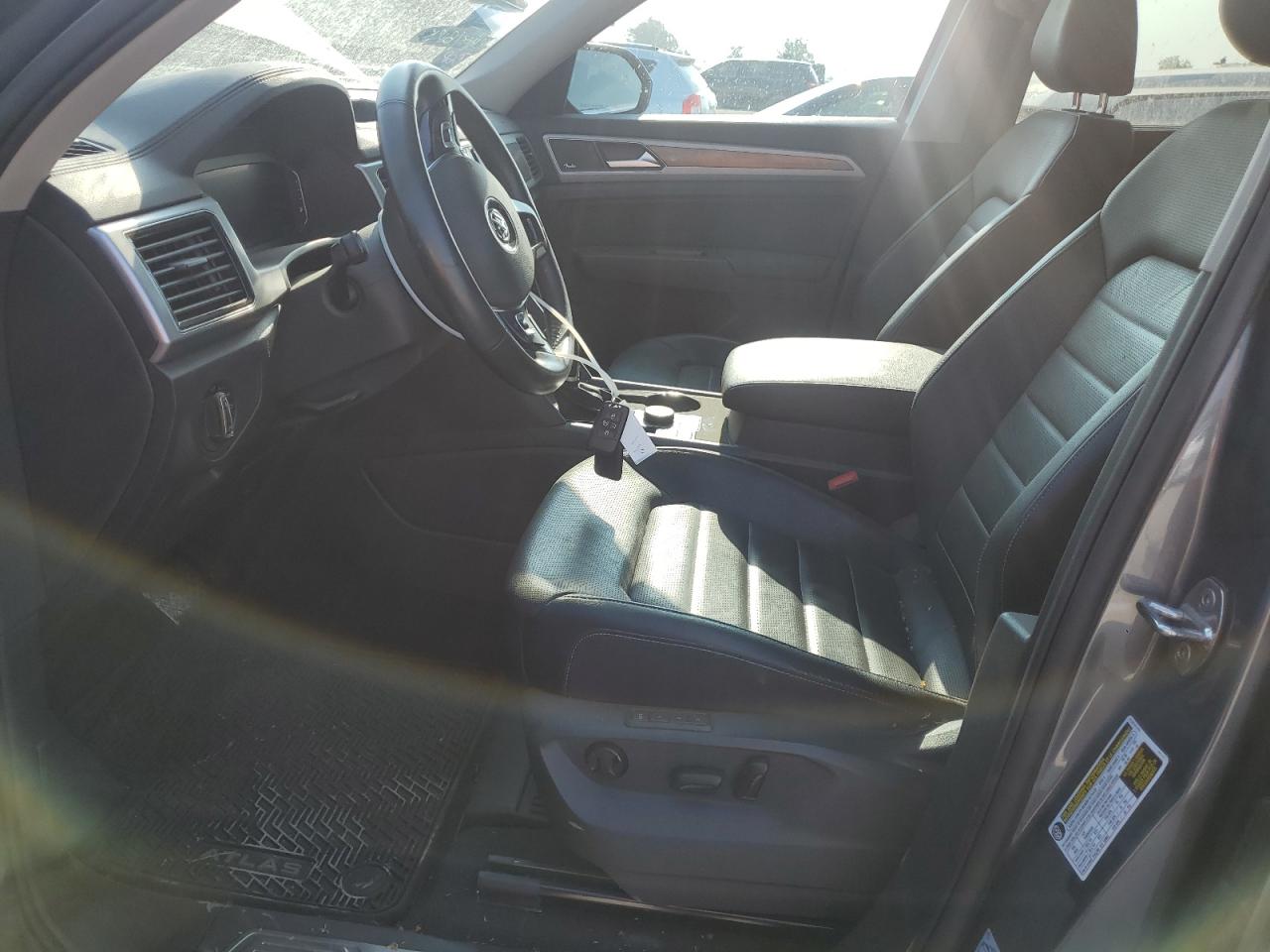 2019 Volkswagen Atlas Sel Premium VIN: 1V2NR2CA9KC563544 Lot: 61907995