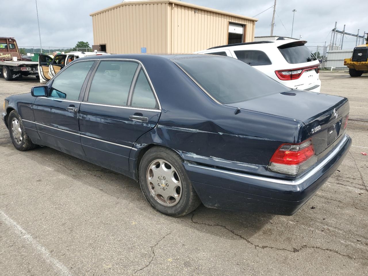 1995 Mercedes-Benz S 420 VIN: WDBGA43E6SA228817 Lot: 61252805