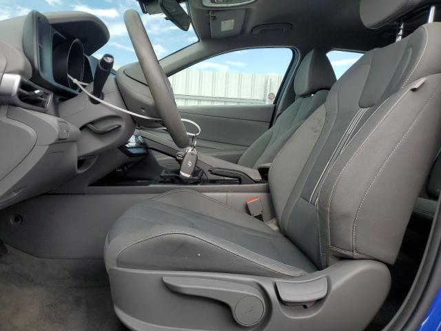  HYUNDAI ELANTRA 2023 Синий