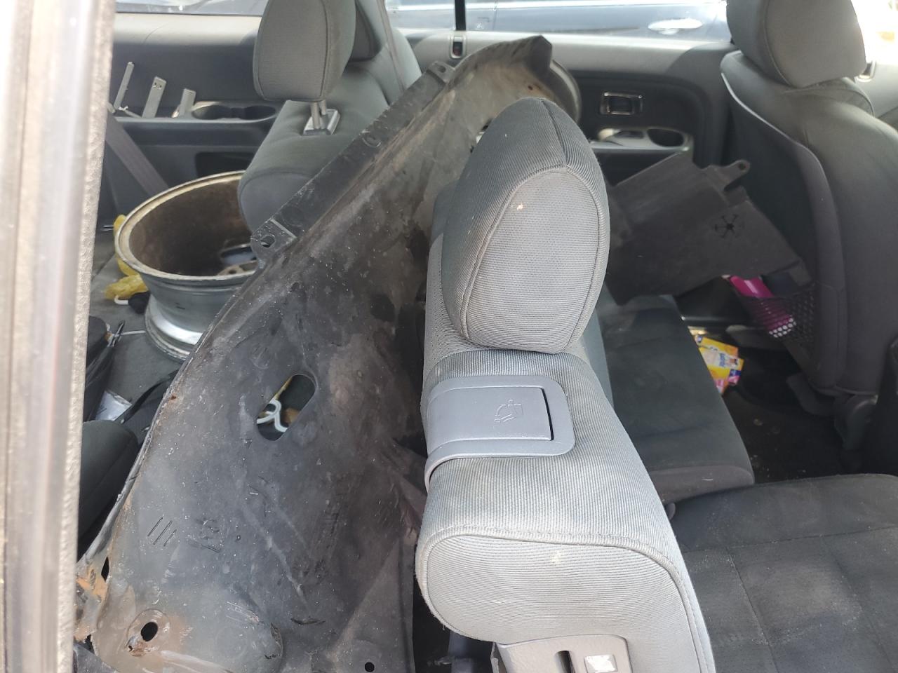 2007 Honda Pilot Lx VIN: 5FNYF18117B021083 Lot: 61234195
