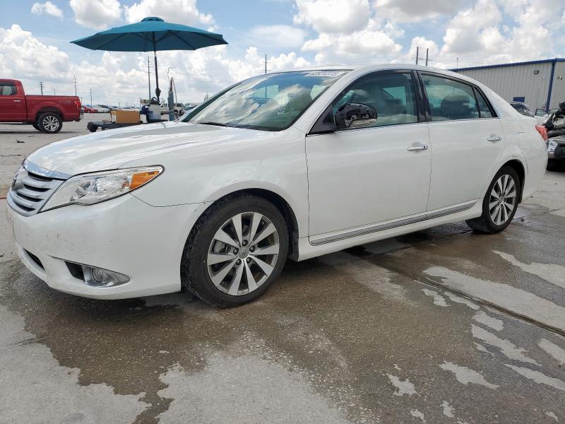  TOYOTA AVALON 2012 Biały
