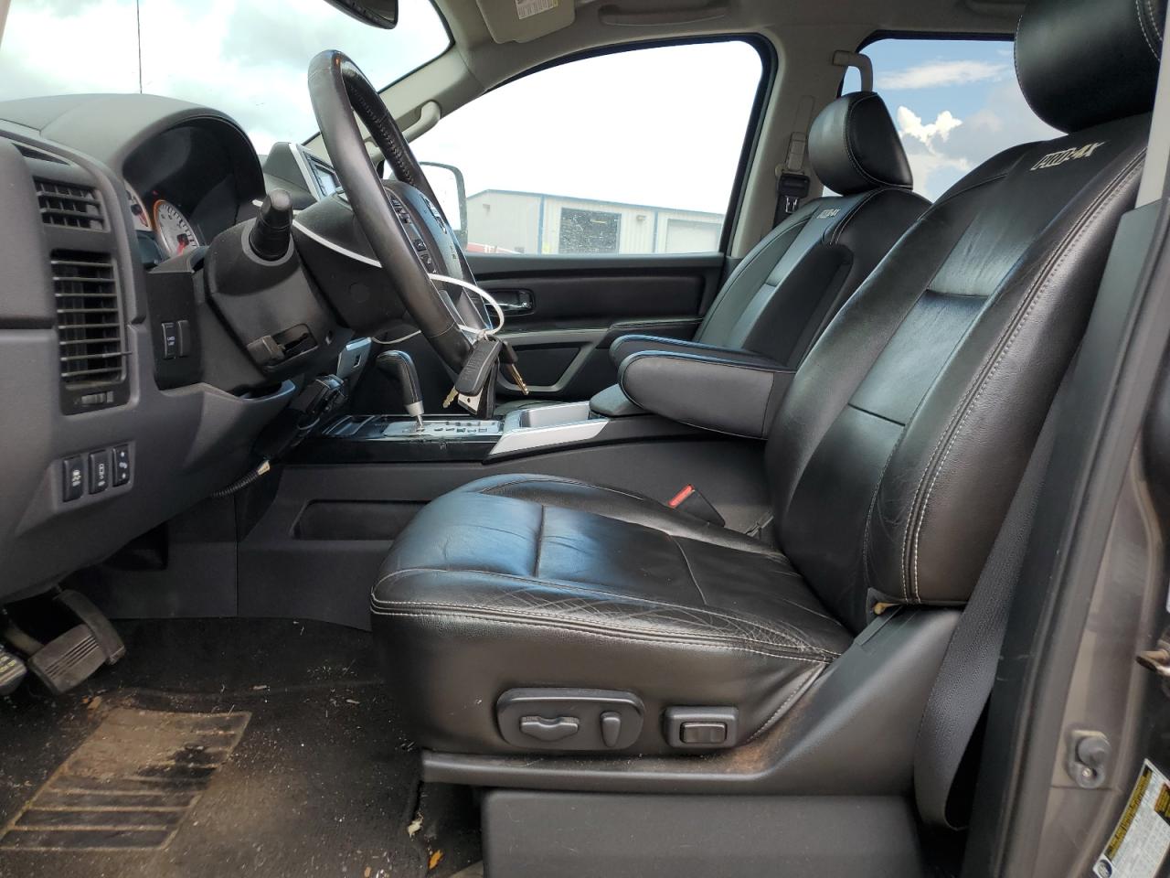 2015 Nissan Titan S VIN: 1N6BA0EC7FN502411 Lot: 62677635