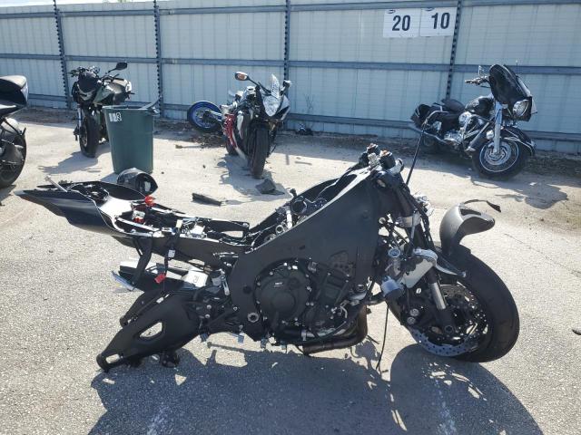 2024 Yamaha Yzfr1 