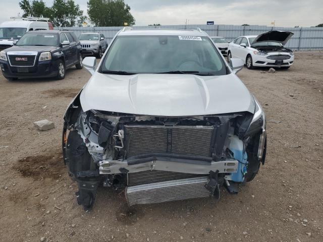  CADILLAC XT4 2019 Srebrny