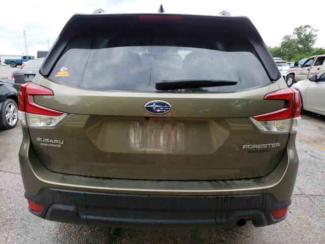  SUBARU FORESTER 2024 Зелений