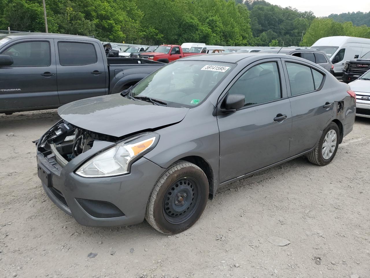 2018 Nissan Versa S на продаже в Hurricane, WV - Front End