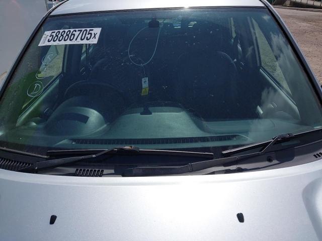 2005 TOYOTA RAV4 XT5 V