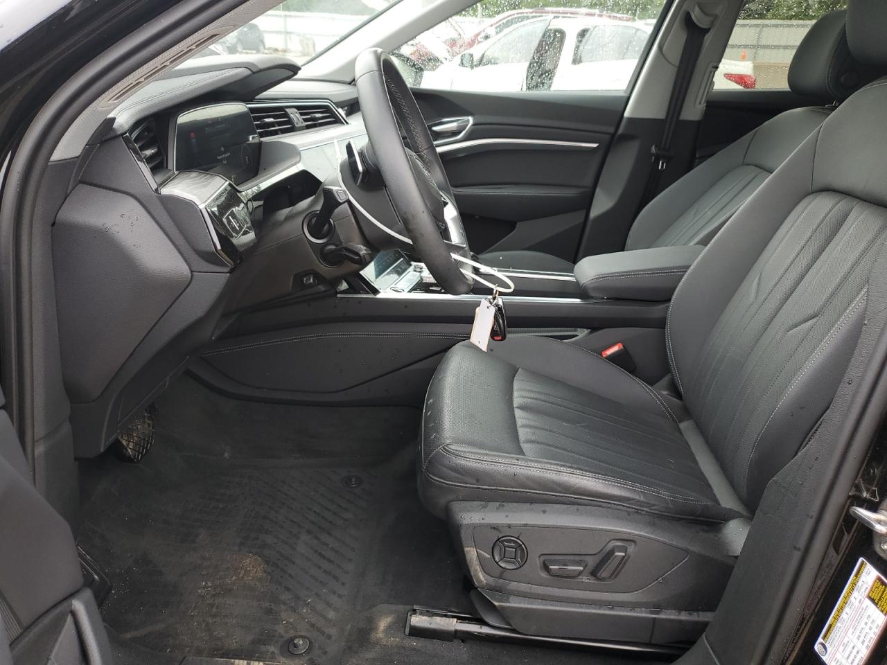 2023 Audi E-Tron Premium Plus VIN: WA1LAAGE4PB005308 Lot: 61150065