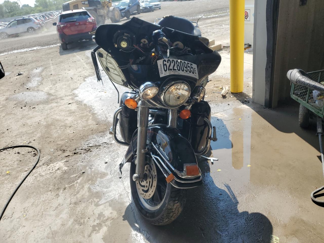 HARLEY-DAVIDSON FL 2001 VIN 1HD1FCW161Y648531 zdjęcie 2