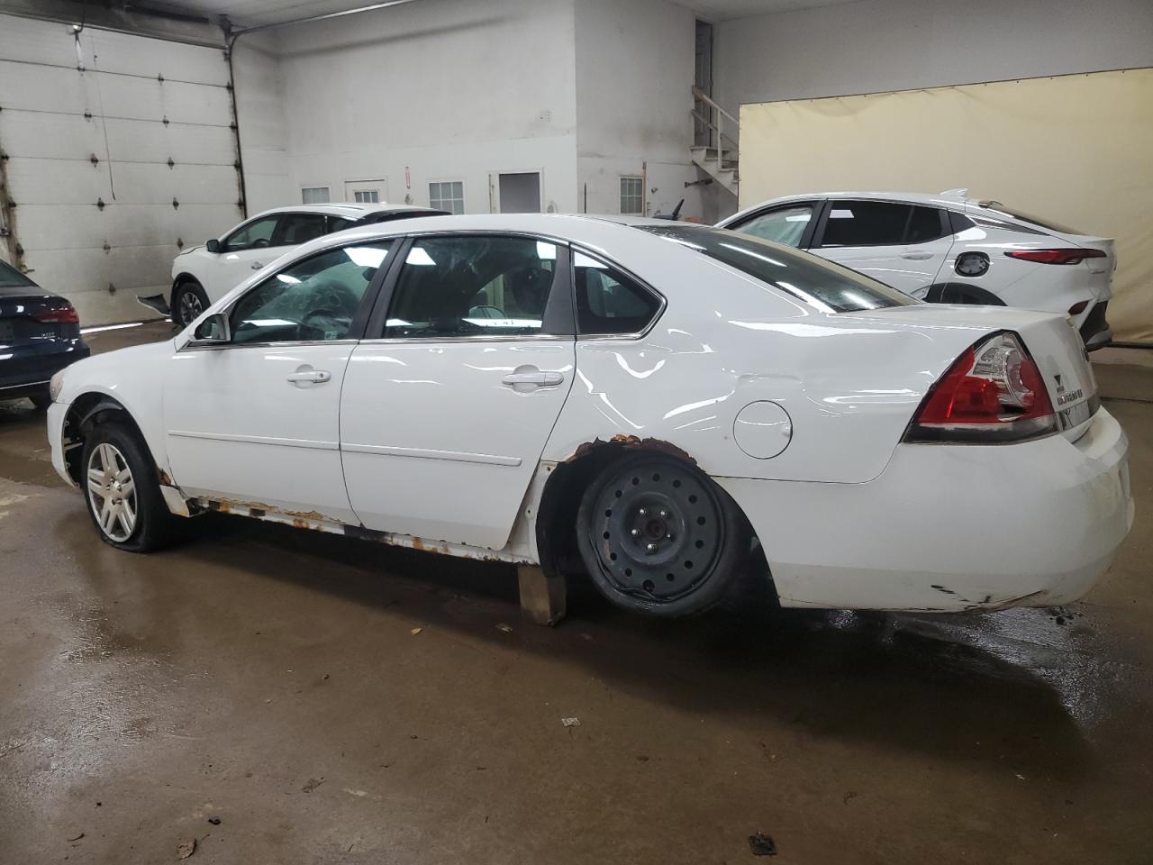 CHEVROLET IMPALA 2011 VIN 2G1WB5EK4B1306226 photo 2