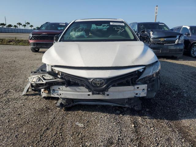  TOYOTA CAMRY 2018 White