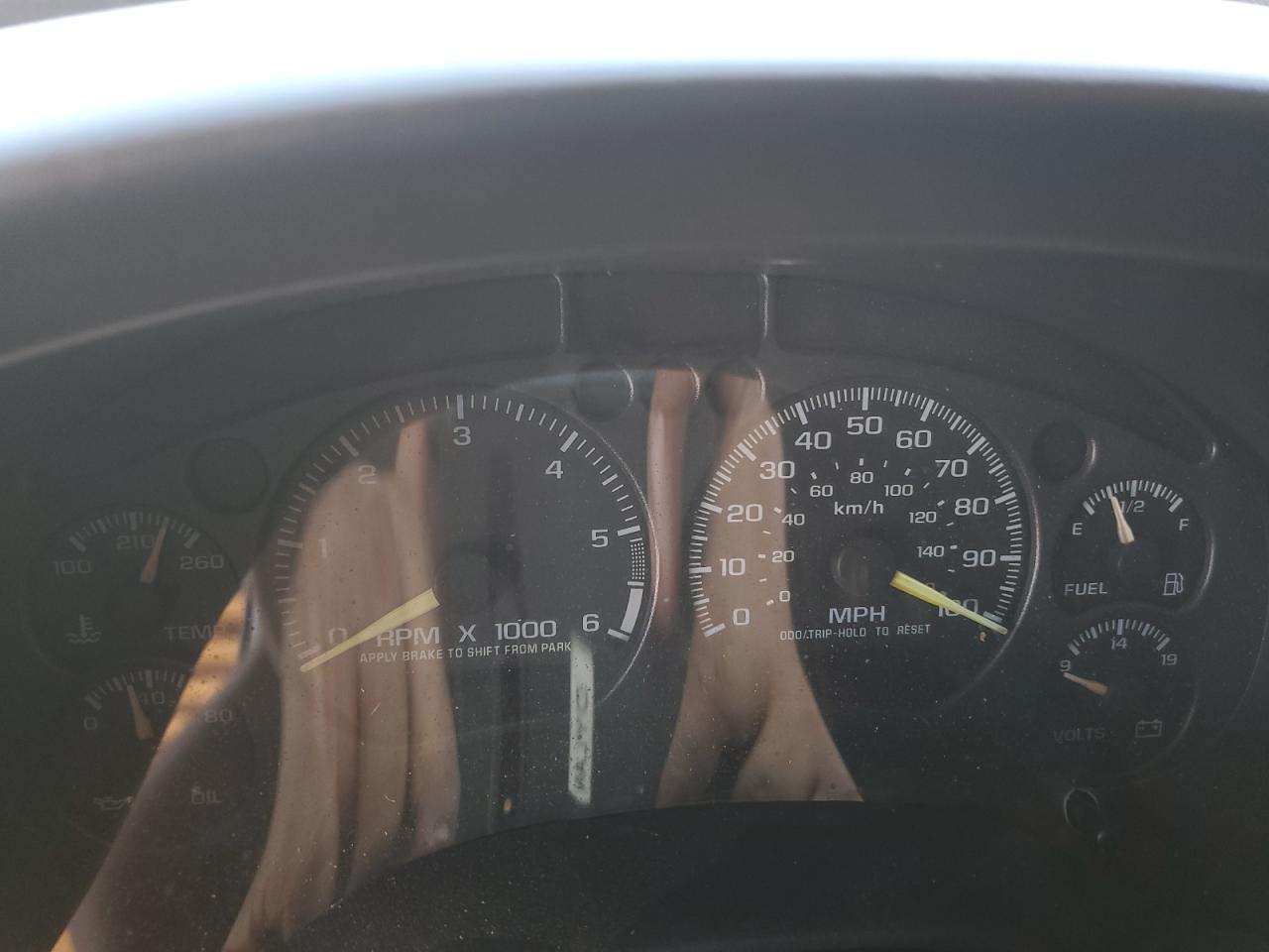 1gndt13w4y2223261 1GNDT13W4Y2223261 2000 Chevrolet Blazer