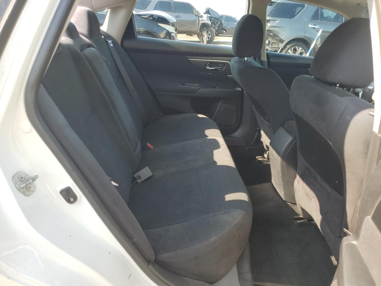 1n4al3apxfc180836 1N4AL3APXFC180836 2015 Nissan Altima 2.5