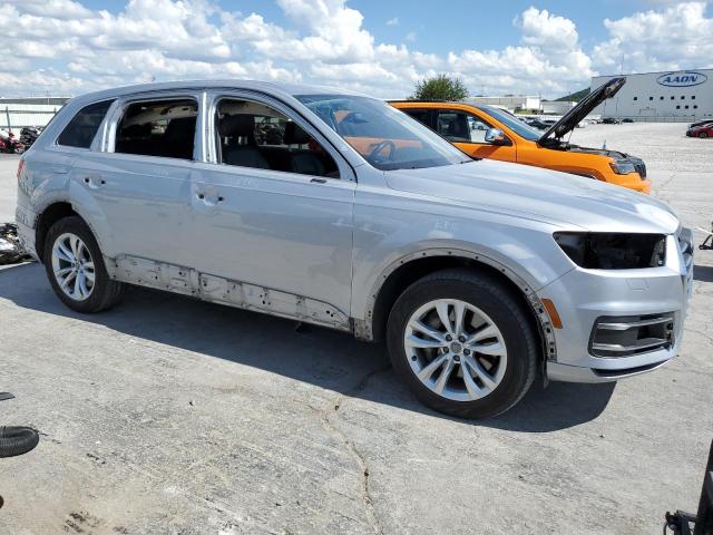  AUDI Q7 2017 Srebrny