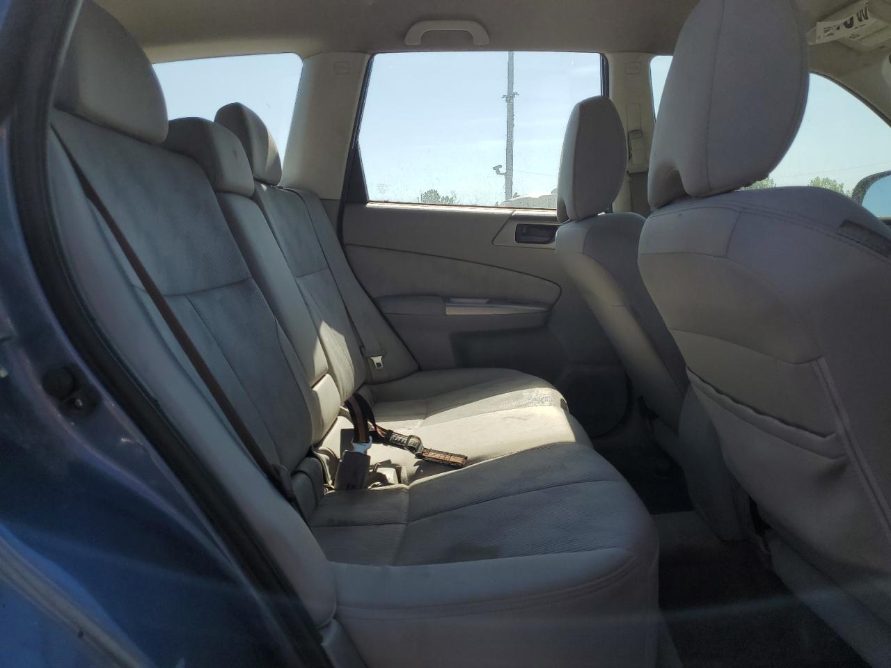 2010 Subaru Forester Xs VIN: JF2SH6BC9AG909585 Lot: 62223415