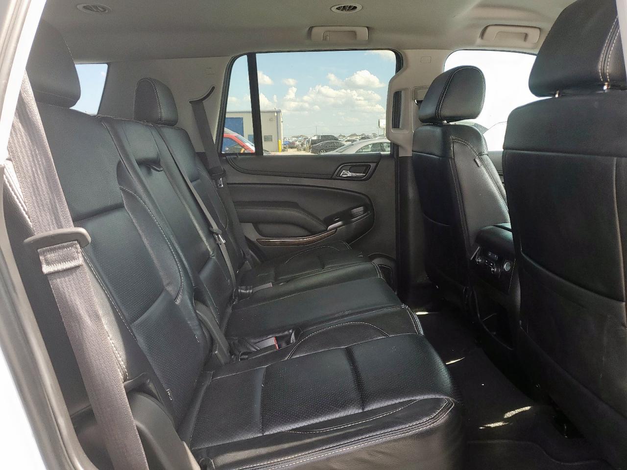 2019 Chevrolet Tahoe C1500 Ls VIN: 1GNSCAKC7KR262651 Lot: 62879275