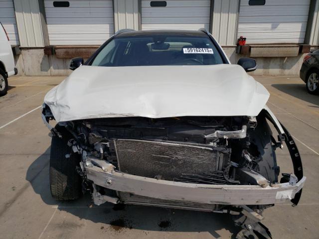  INFINITI QX30 2017 Белы