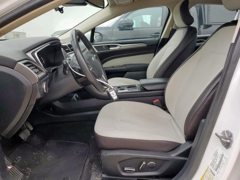  FORD FUSION 2019 White