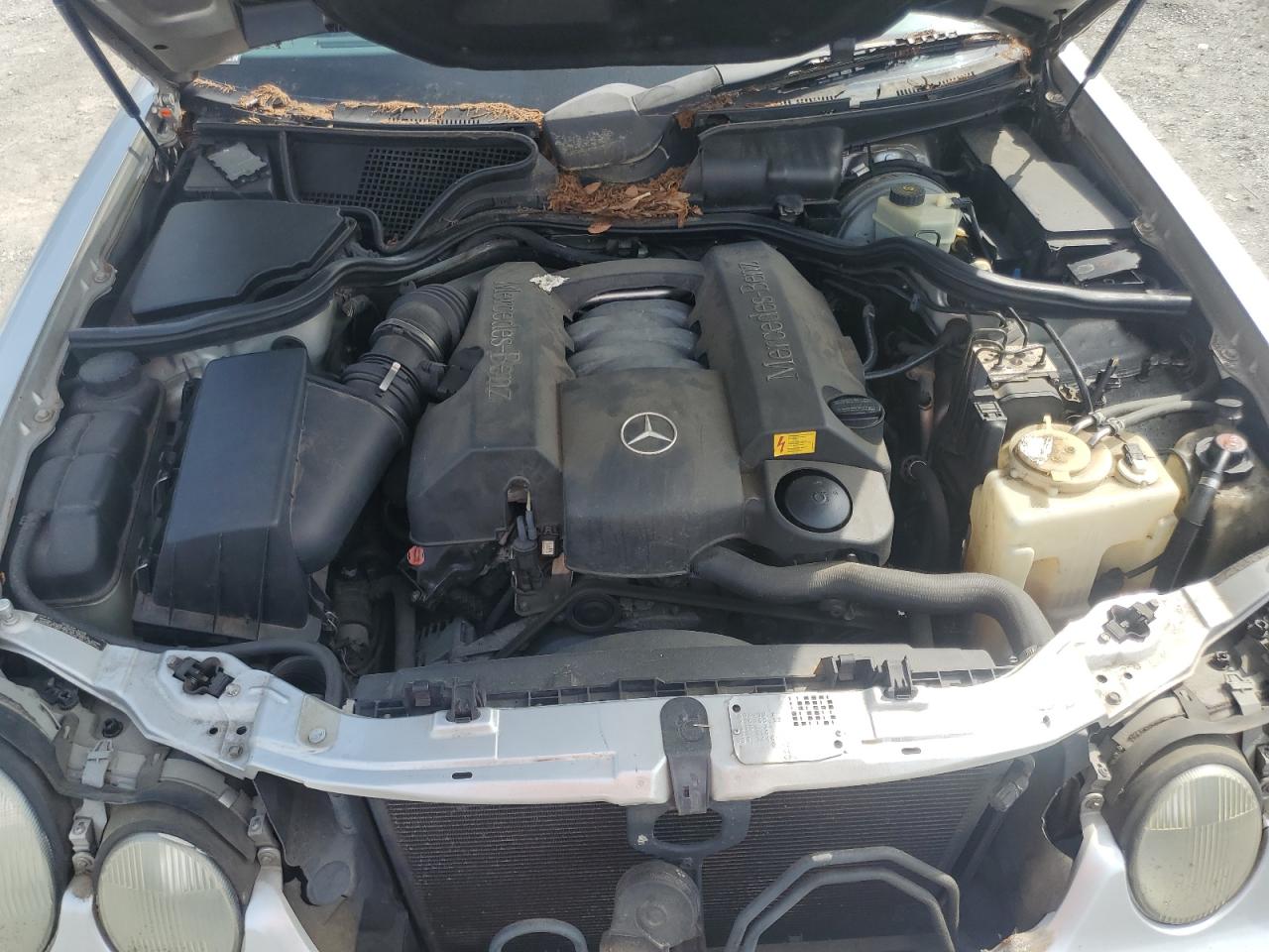 2000 Mercedes-Benz E 320 VIN: WDBJH65F0YA940946 Lot: 60494975