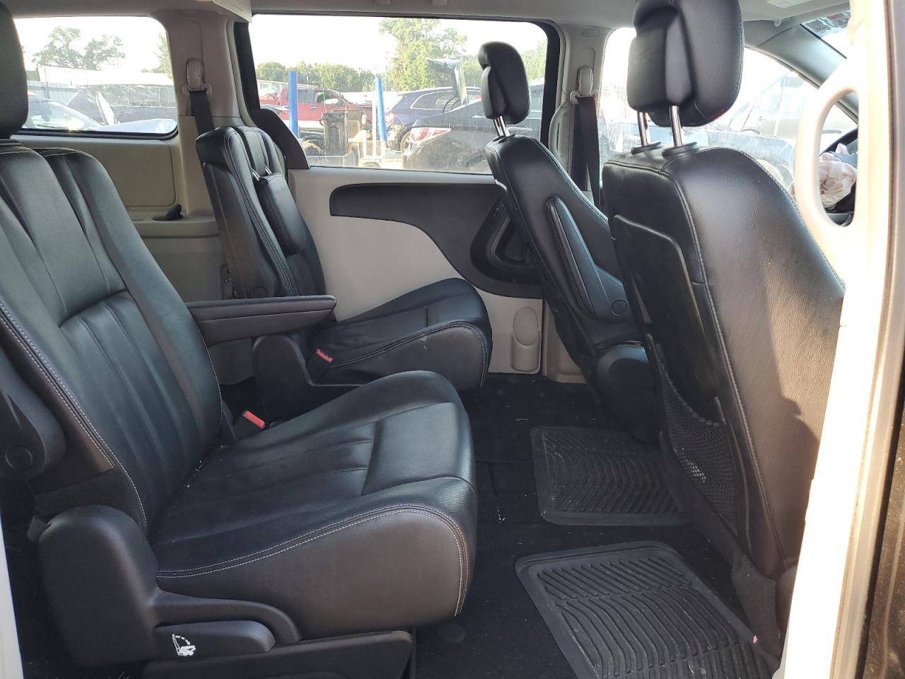 CHRYSLER MINIVAN 2014 VIN 2C4RC1BG8ER159022 фото 11