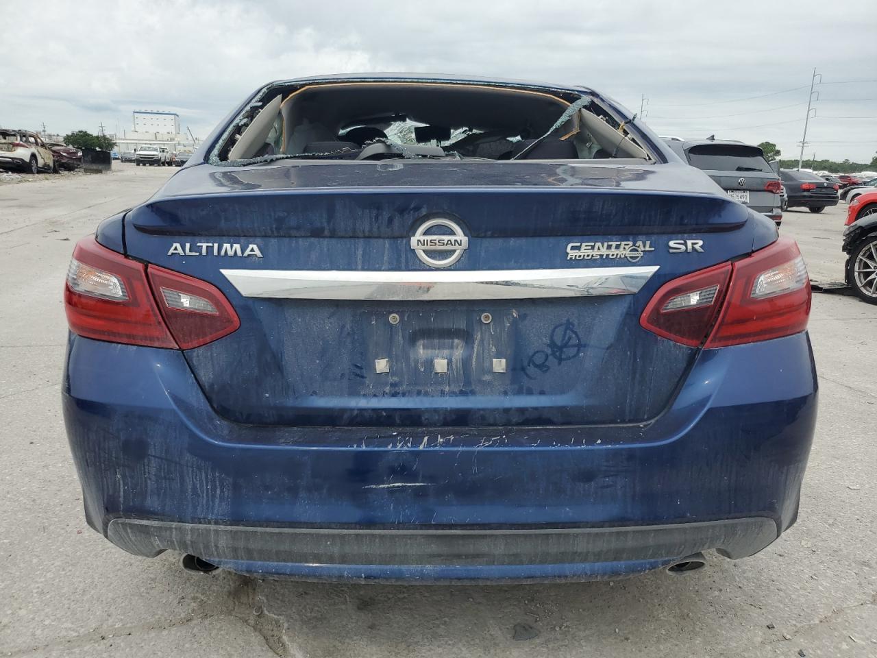 NISSAN ALTIMA 2017 VIN 1N4AL3APXHN317975 фото 6