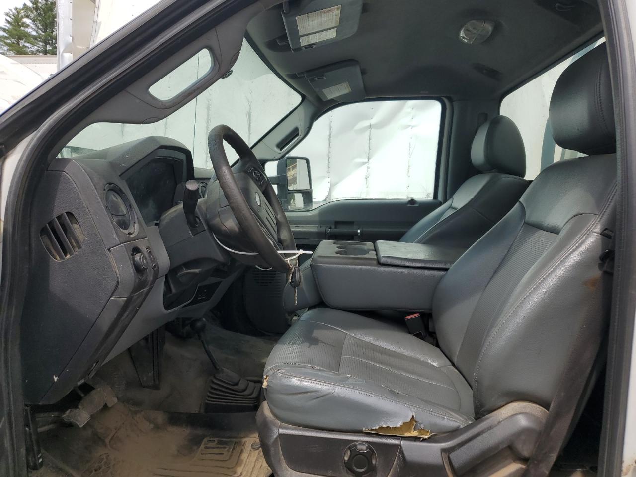 2015 Ford F550 Super Duty VIN: 1FDUF5HTXFED28450 Lot: 62731985