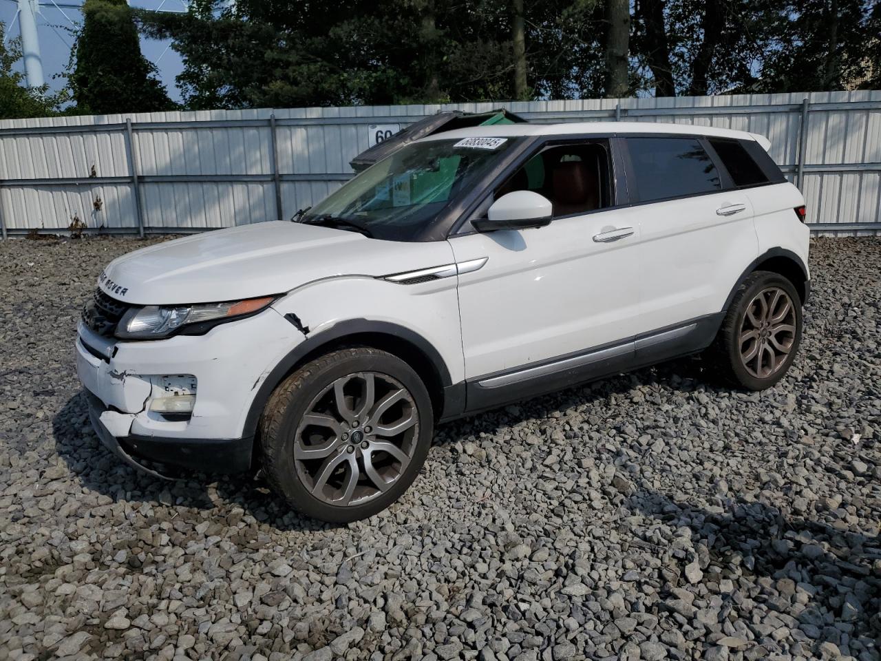 2014 Land Rover Range Rover Evoque Prestige Premium for Sale in Windsor, NJ - Front End