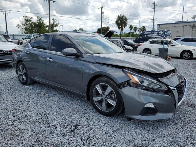  NISSAN ALTIMA 2021 Szary