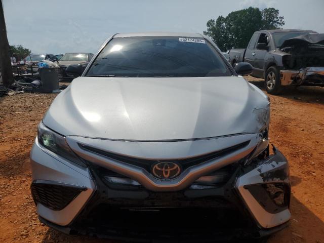  TOYOTA CAMRY 2023 Srebrny