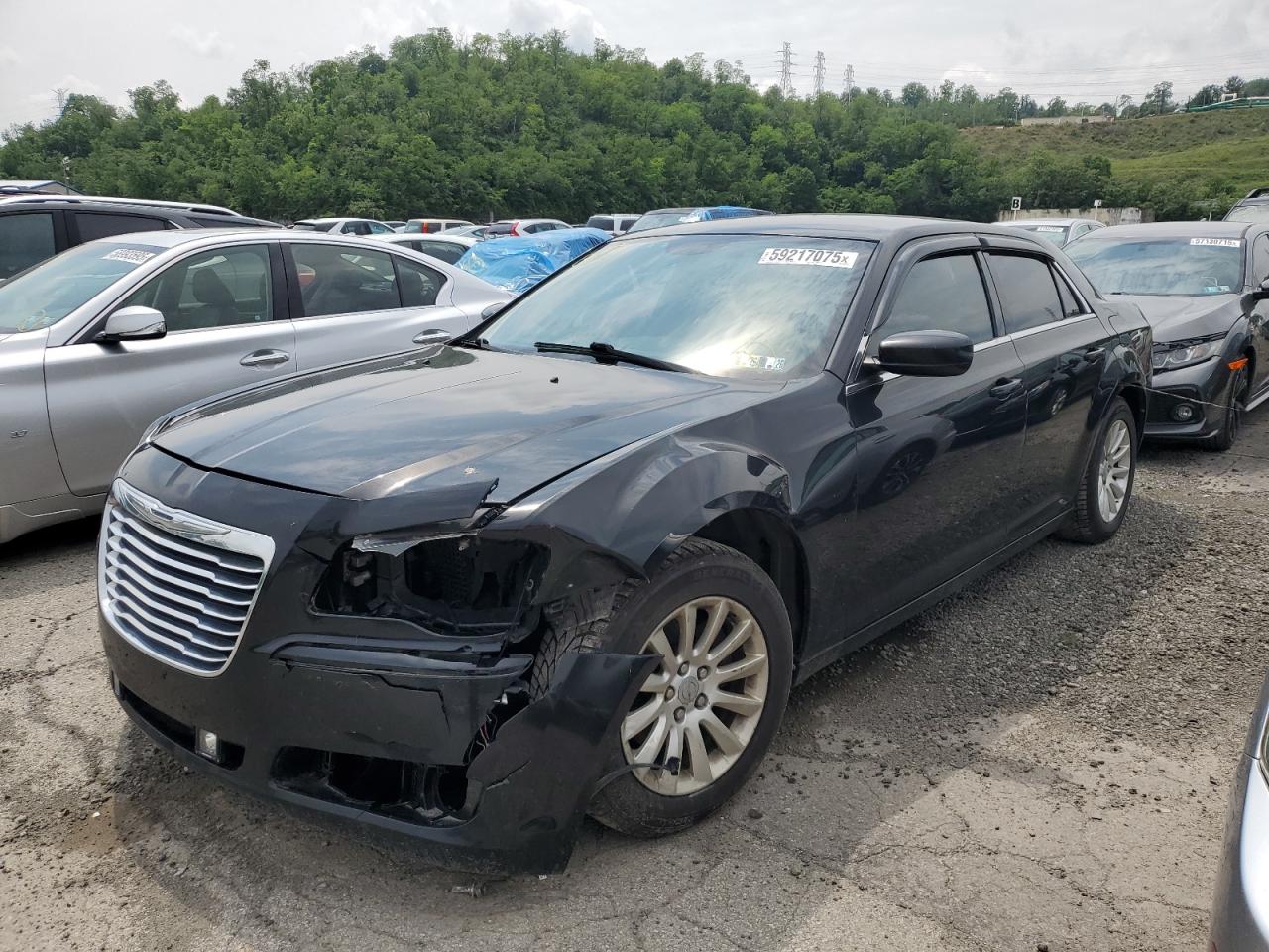 West Mifflin, PA에서 판매 중인 2014 Chrysler 300 - Front End