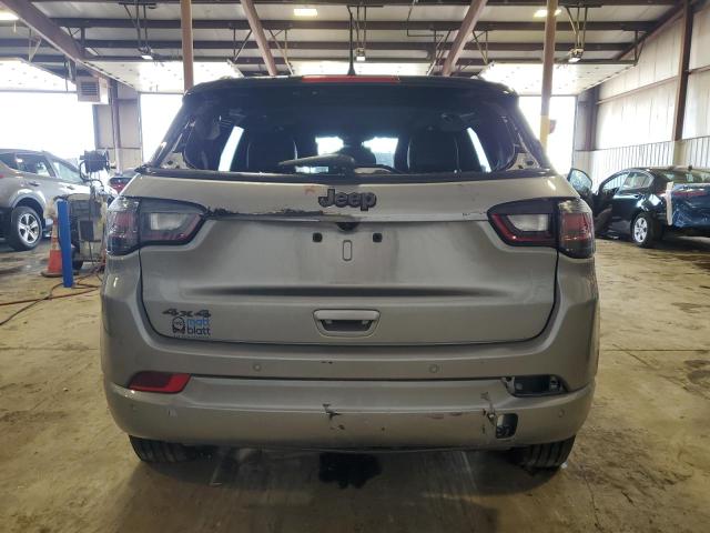  JEEP COMPASS 2023 Srebrny