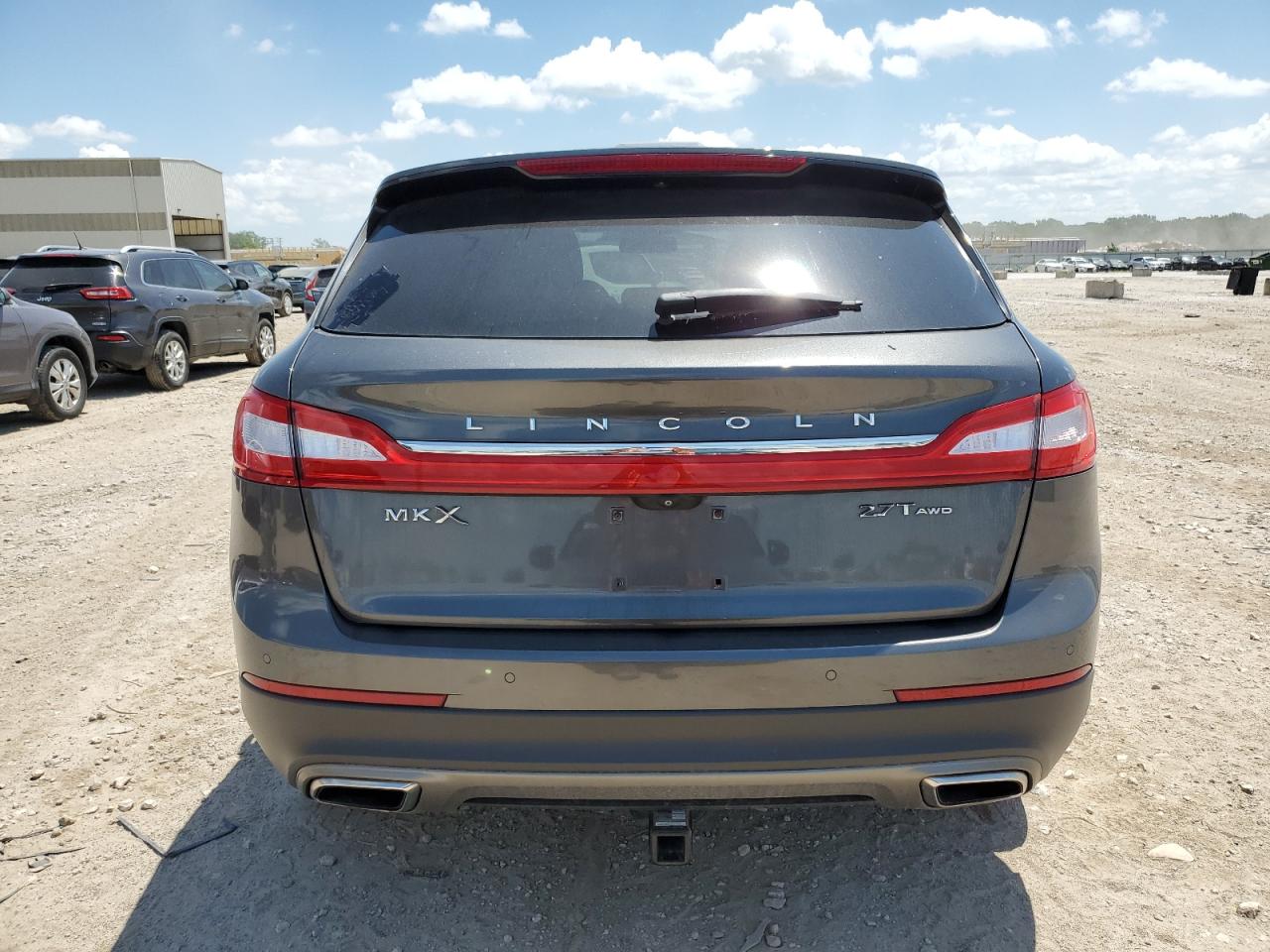 2017 Lincoln Mkx Reserve VIN: 2LMPJ8LPXHBL15627 Lot: 62421055