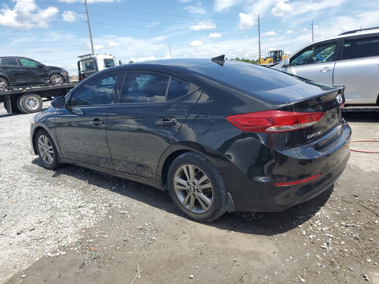 HYUNDAI ELANTRA 2018 VIN 5NPD84LF2JH372607 zdjęcie 2