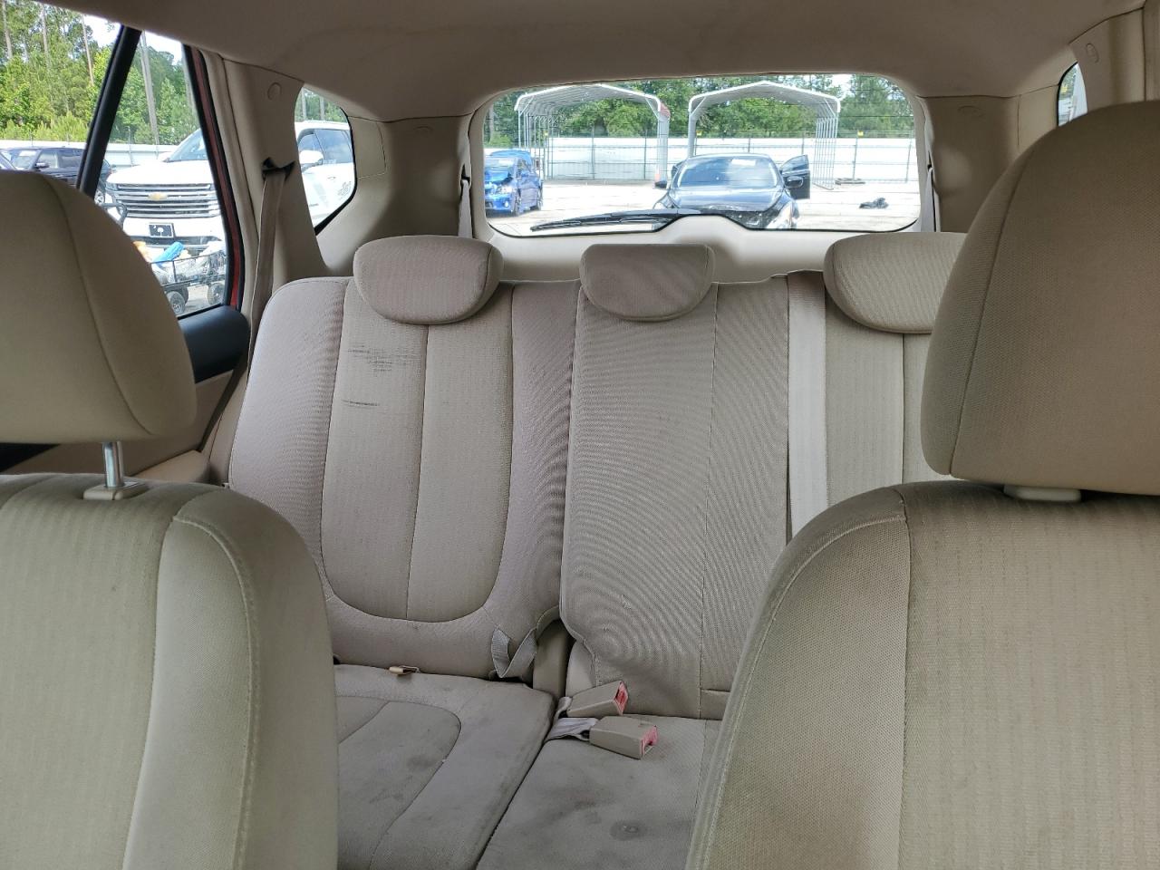 2007 Kia Rondo Base VIN: KNAFG525377087886 Lot: 60446095