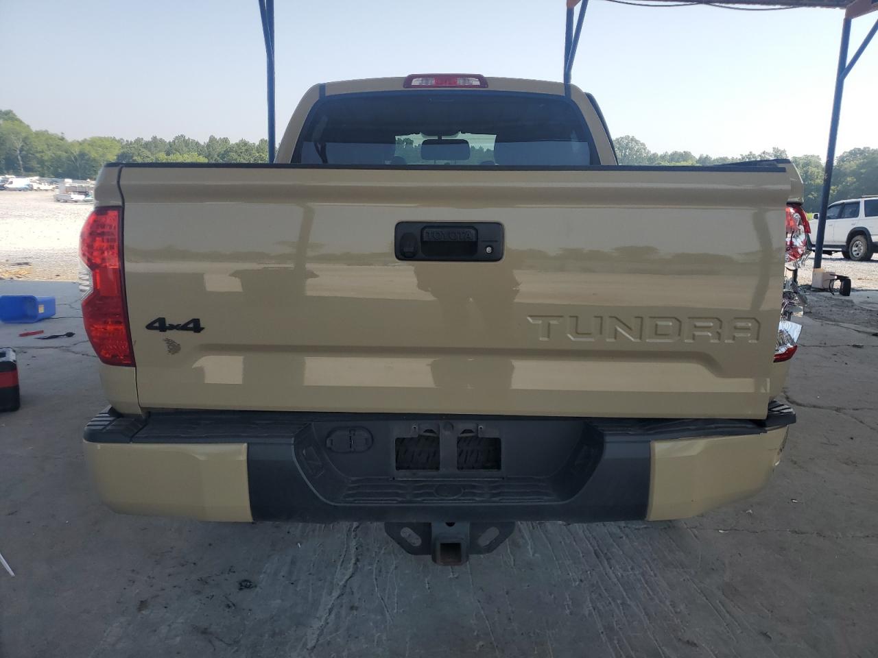 2016 Toyota Tundra Crewmax Sr5 VIN: 5TFDW5F18GX560038 Lot: 62017415