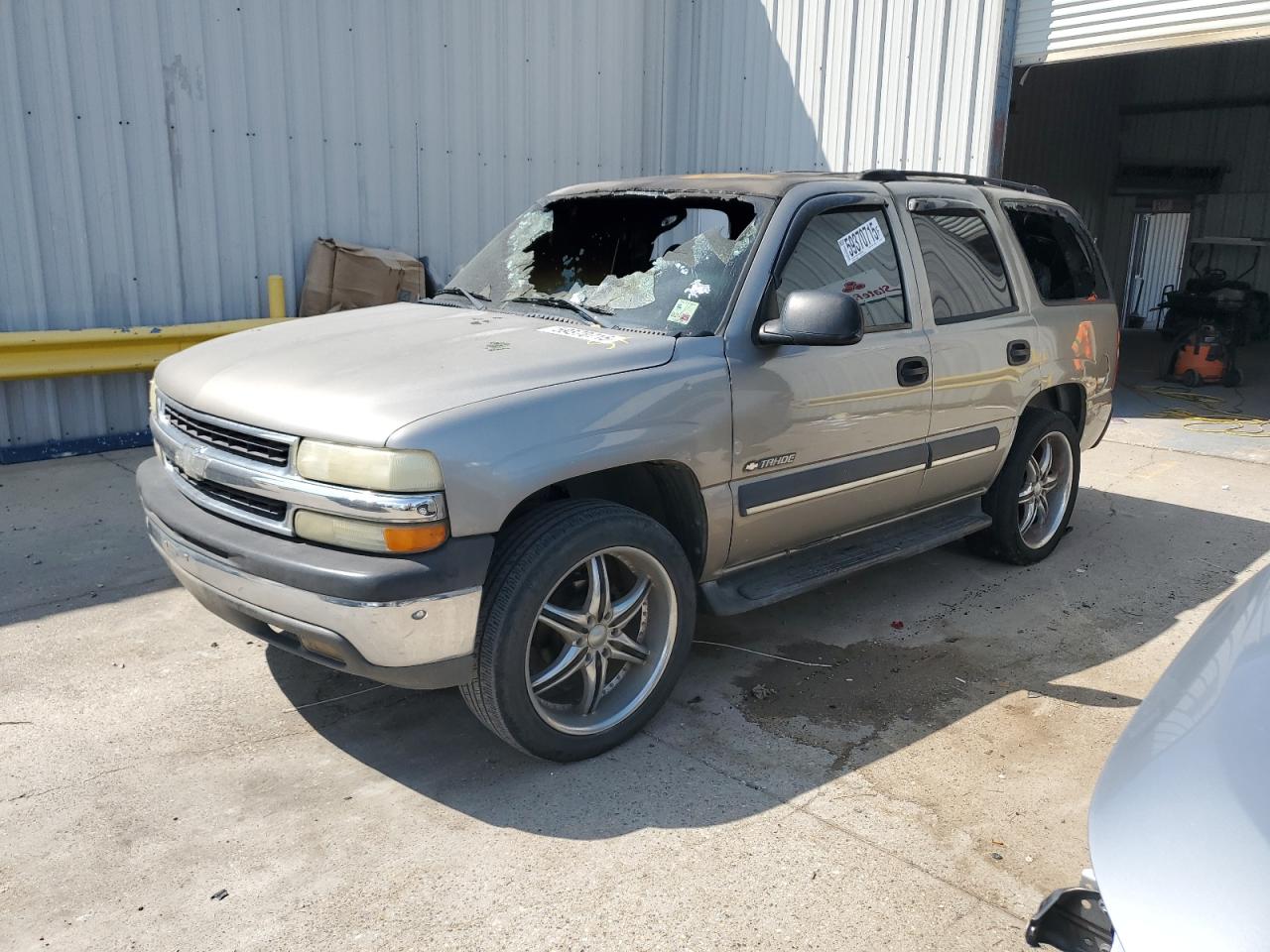 2003 Chevrolet Tahoe C1500 for Sale in New Orleans, LA - Burn - Interior