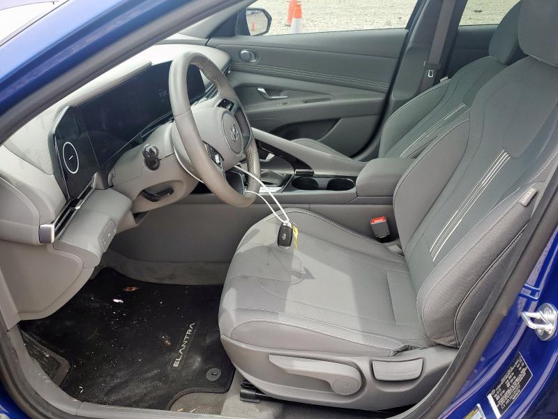  HYUNDAI ELANTRA 2023 Синий