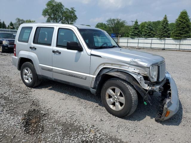  JEEP LIBERTY 2012 Srebrny
