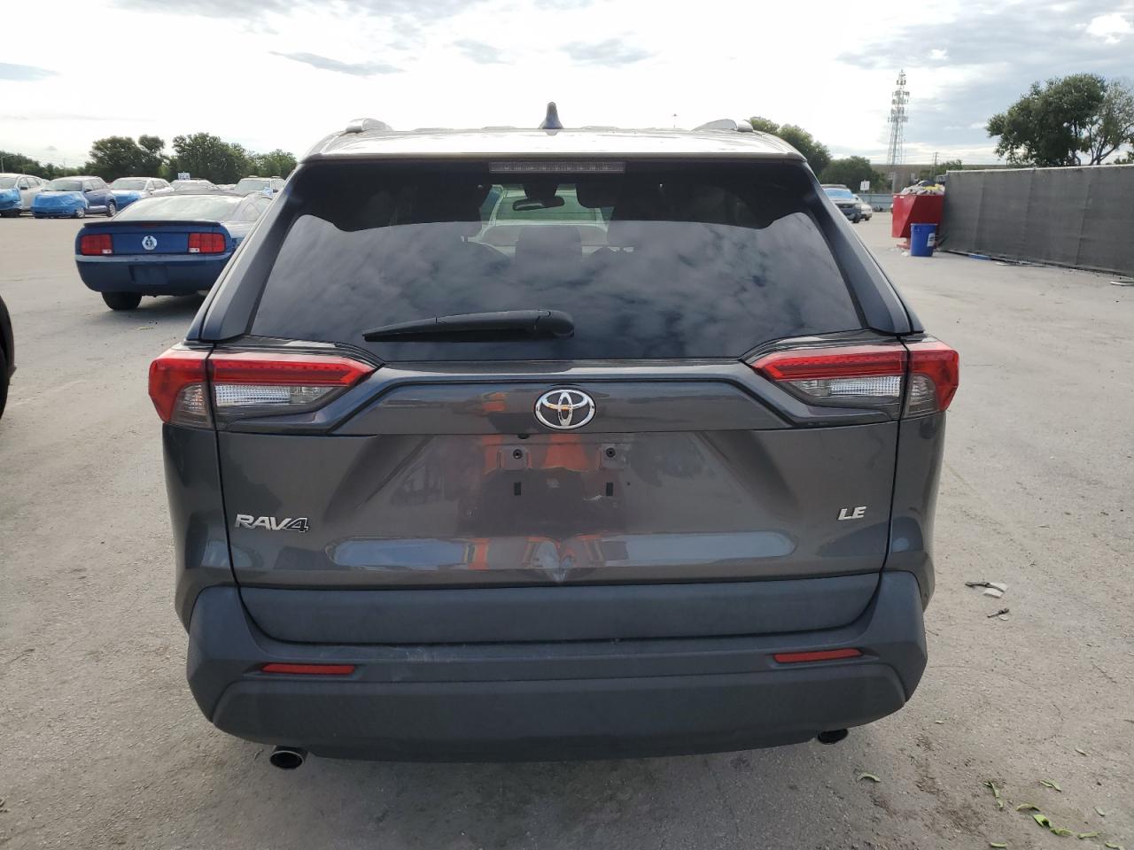TOYOTA RAV4 2021 VIN 2T3H1RFV6MC141990 zdjęcie 6