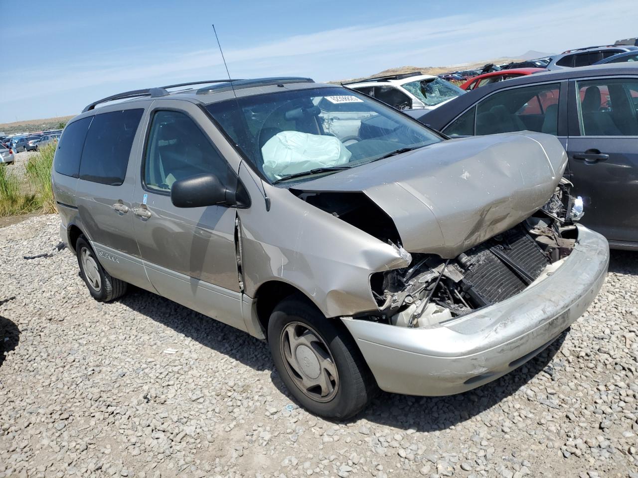 TOYOTA All Models 2000 VIN 4T3ZF13C3YU292655 zdjęcie 4