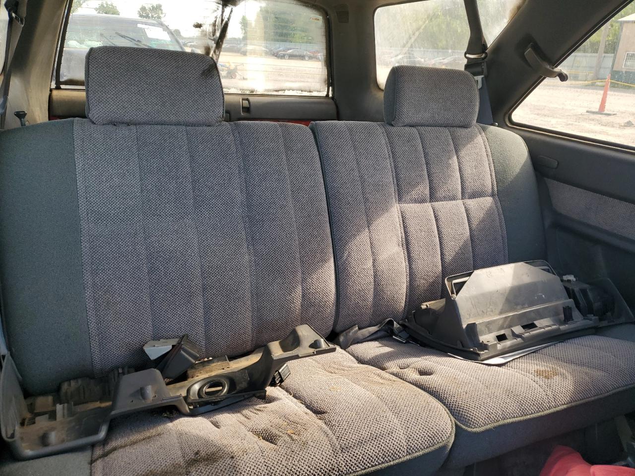 1990 Toyota 4Runner Vn39 Sr5 VIN: JT3VN39J2L0015905 Lot: 59284085