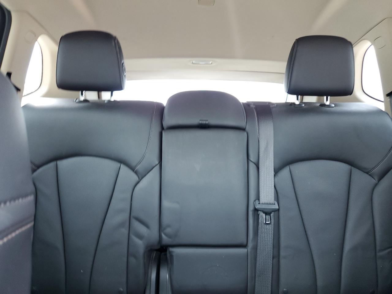 2017 Buick Envision Essence VIN: LRBFXBSA8HD085583 Lot: 60202555