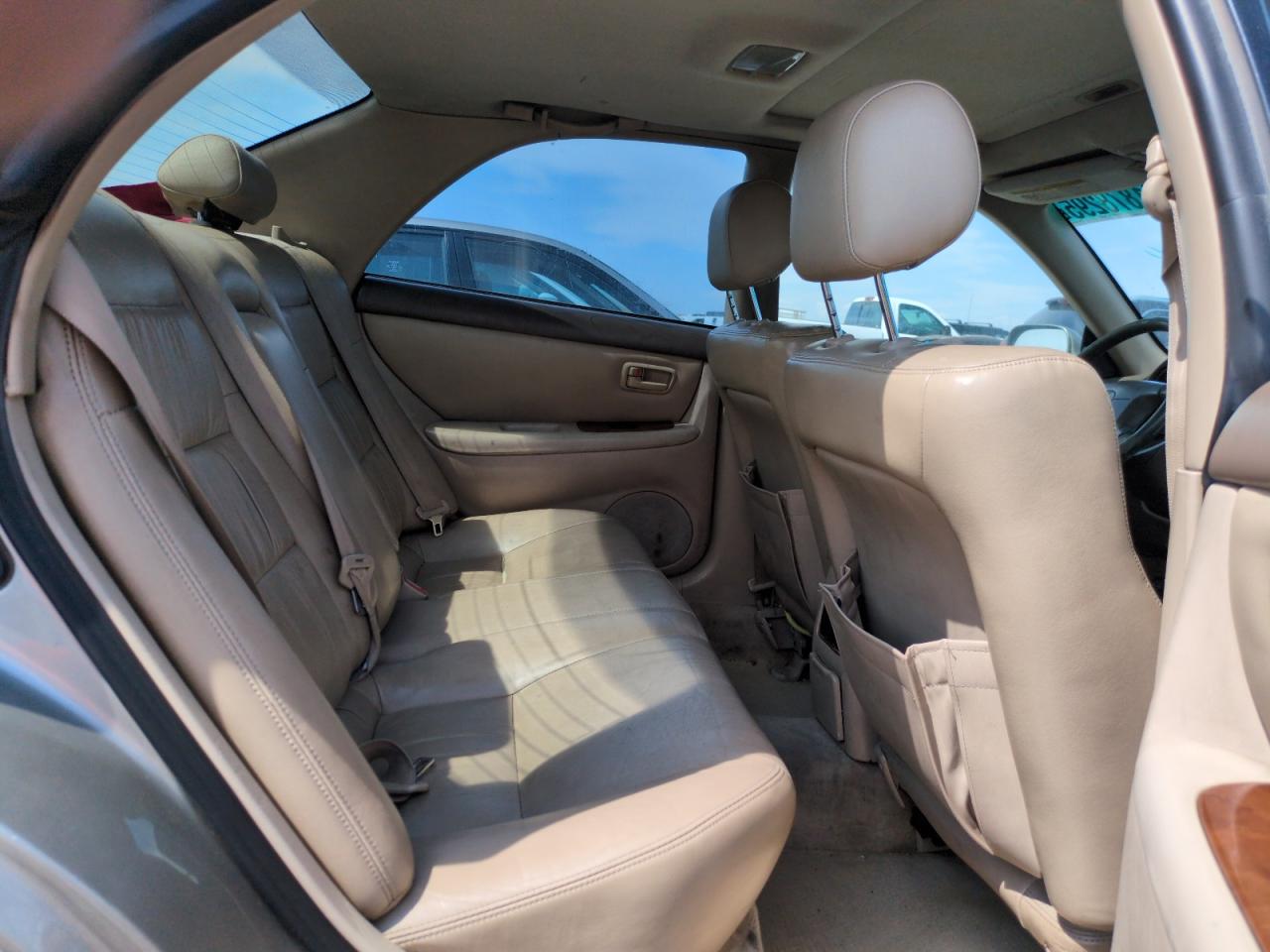 1998 Lexus Es 300 VIN: JT8BF28G9W5036185 Lot: 61878295