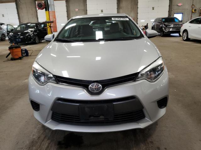  TOYOTA COROLLA 2016 Серебристый