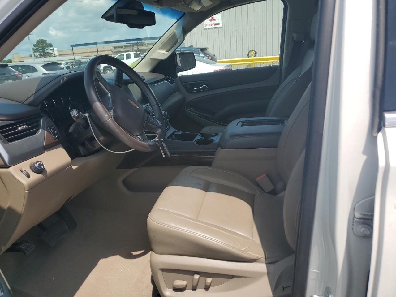 2019 Chevrolet Suburban C1500 Lt VIN: 1GNSCHKCXKR172144 Lot: 59328055