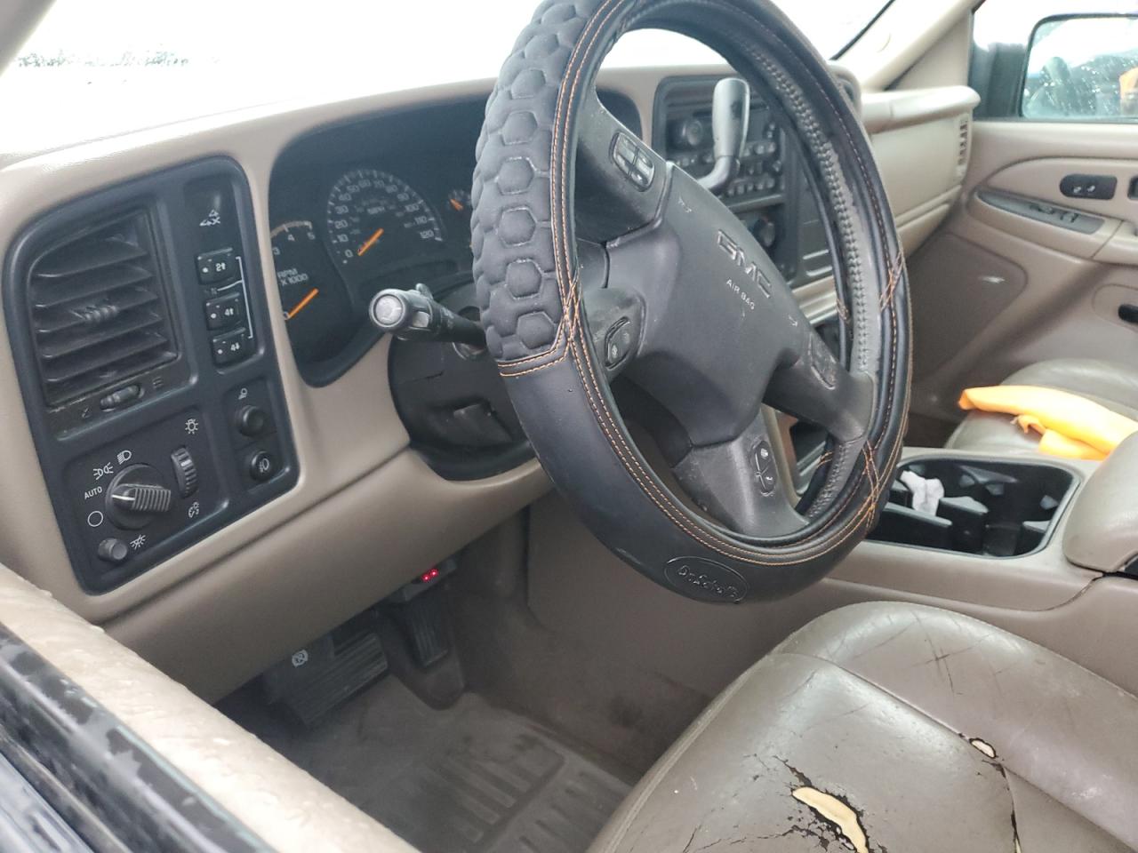 2004 GMC Sierra K2500 Heavy Duty VIN: 1GTHK29294E337594 Lot: 62019985
