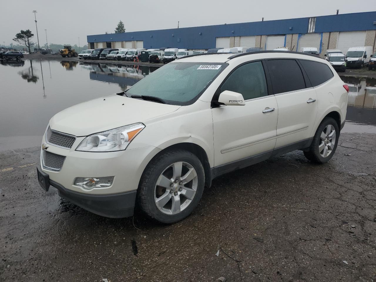 2012 Chevrolet Traverse Ltz продається в Woodhaven, MI - Front End