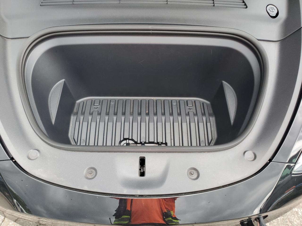 2023 Tesla Model Y VIN: 7SAYGDEE6PA202704 Lot: 58532355